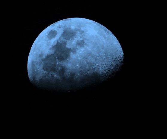 Луната. Снимка: sxc.hu