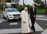 Папа Бенедикт ХVІ получи нов Папамобил за над 75 000 евро