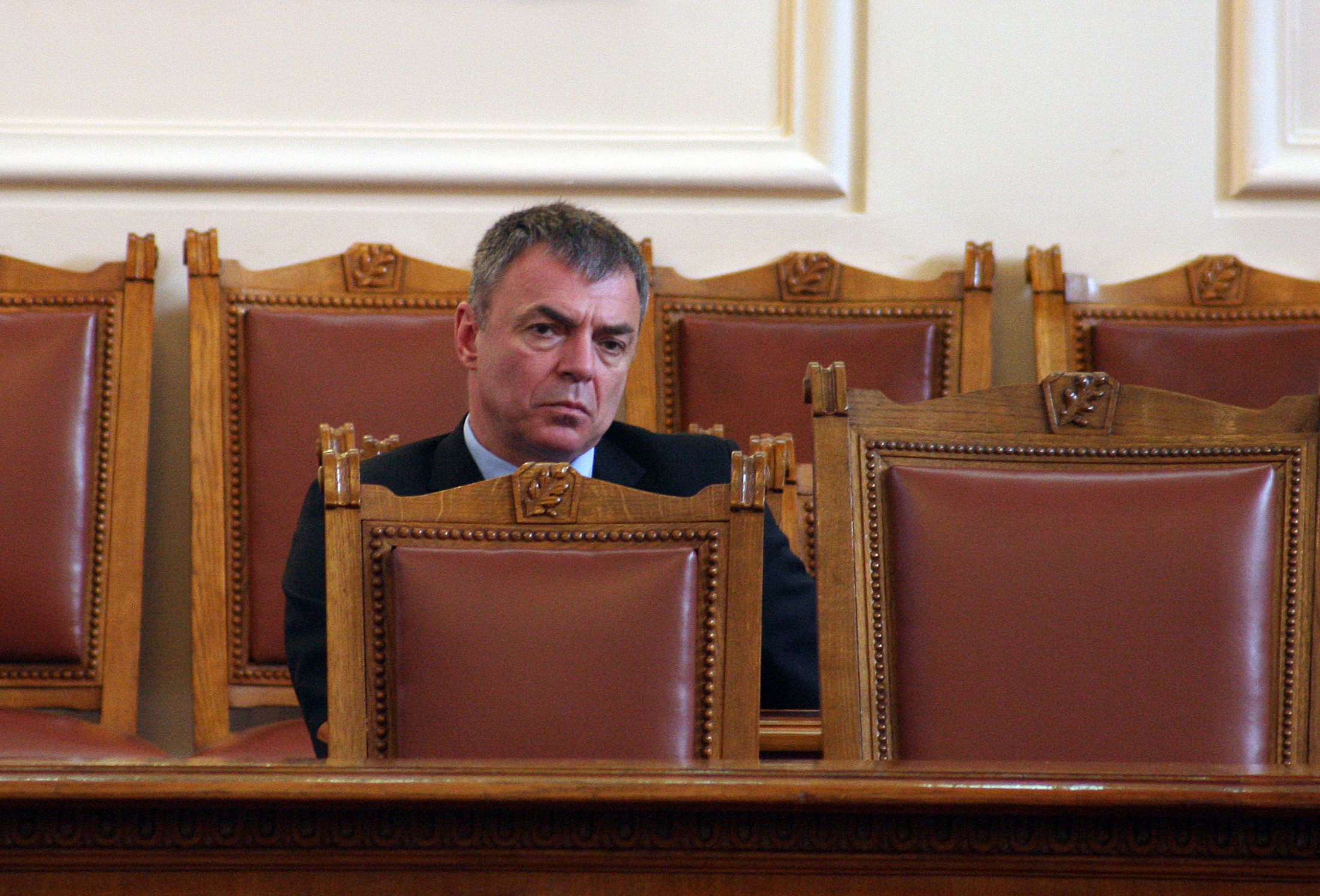 Министърът на образованието Сергей Игнатов по време на дебатите в парламента. Снимка: Сергей Антонов Министърът на образованието Сергей Игнатов по време на дебатите в парламента. Снимка: Сергей Антонов