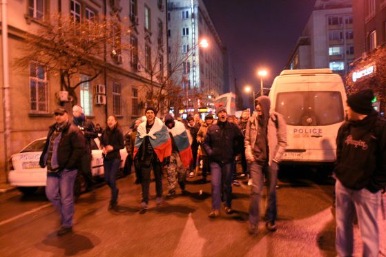 Над 150 софиянци се събраха в подкрепа на протестите във Варна. Снимка: Сергей Антонов