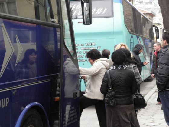 Превозвачите ще са длъжни да монтират касови апарати в автобусите до 31 декември 2013 г. Снимка: БГНЕС