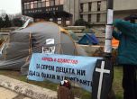 Протестът на Варна: Мъж гладува трети ден, Иван Петров събира подписи