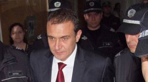 Борислав Гуцанов при ареста му през 2010 г., Снимка: БГНЕС Борислав Гуцанов при ареста му през 2010 г., Снимка: БГНЕС