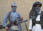 Талибани плениха 10 души от кацнал аварийно хеликоптер