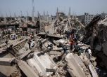 40 оцелели сред отломките на срутилата се сграда в Бангладеш