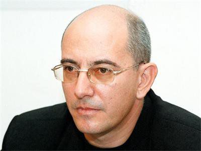 Емил Димитров - Ревизоро.
