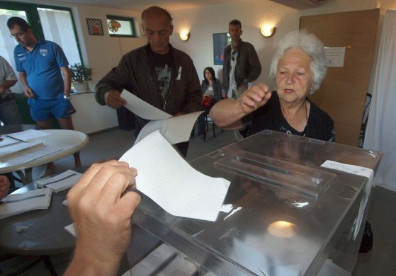 Парламентарни избори във Варна. Снимка: БГНЕС