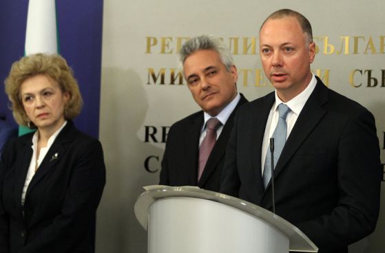 Росен Желязков, Марин Райков и Петя Първанова. Снимка: БГНЕС