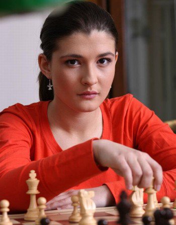 Деница Драгиева. Снимка shahmatninovini.blogspot.com Деница Драгиева. Снимка shahmatninovini.blogspot.com