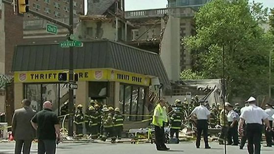 Загинали и ранени при срутване на сграда във Филаделфия. Снимка: BBC