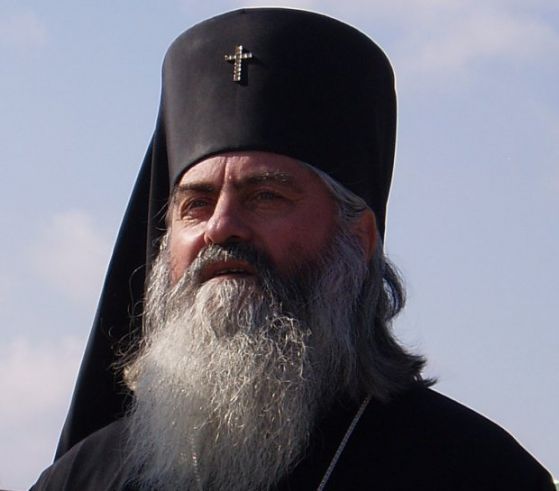 Митрополит Кирил.