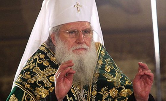 Българският патриарх отслужи литургия в Троянския манастир 