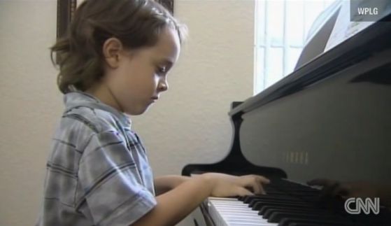Джйкъб - хлапето с таланта на Моцарт.