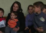 25-годишна жена отглежда петте си деца със 190 лева на месец