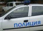 Мъж удуши жена си и преряза вените си на бензиностанция в София