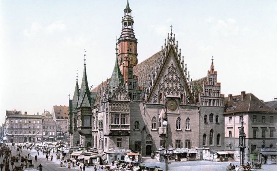 Центърът на Вроцлав, снимката е направена около 1900 година.