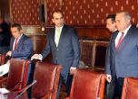 Партиите в парламента не взеха насериозно условната оставка на Искров