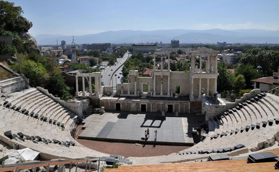 Римският театър в Пловдив от II век — сред най-добре запазените на Балканския полуостров.