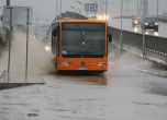 Дъждът в София наводни сгради, няма прелели реки и язовири