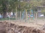 Софиянци седнаха пред багер заради строеж върху детска площадка