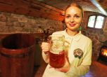 Чехите пият по 4 литра бира седмично, чехкините - по 1