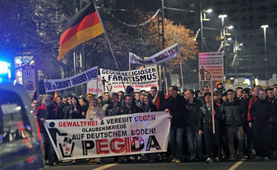 Анти-ислямското движение ПЕГИДА с поредна демонстрация в Дрезден