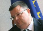 Цацаров: Спекулация е, че има”чадър” над Бисеров 