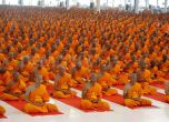 Будистки монаси: Мумифицираният лама на 200 г. е жив, само медитира