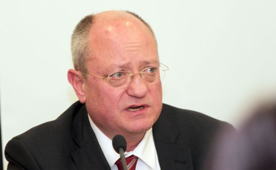 Проф. Тодор Танев