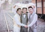 Трима мъже се венчаха един за друг в Тайланд