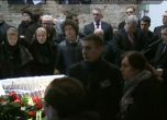Русия се сбогува с Немцов