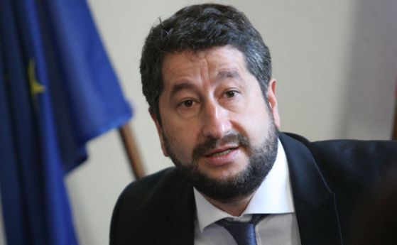 Христо Иванов обжалва отказите на ВСС да накаже двама магистрати
