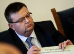 Цацаров призова да не се наказва полицайката Витанова