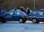 Въоръжени взеха заложници в Париж (обновена)