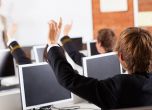 ОИСР: IT технологиите не подобряват резултатите на учениците в клас