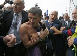 Демонстранти нападнаха шефове на Air France