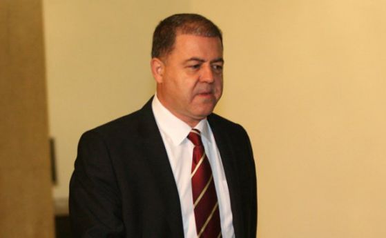 Ненчев свиква извънреден съвет по отбрана