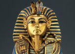 Златната маска на Тутанкамон отново на показ след реставрация