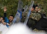 Борисов иска съвместни операции по въздух и вода с Македония срещу мигранти