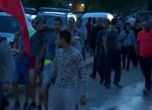 Ботунец на протест, след като роми пребиха българи