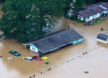 Трима загинали и хиляди спасени в наводнена Луизиана