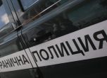 40 мигранти в два джипа задържаха в Бургас