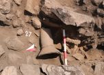 Археолози откриха средновековен глинен жарник в крепостта „Калята”