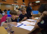 Българчета взеха голямата награда в състезание по математика в Тайланд (видео)