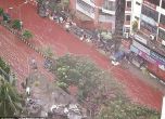 Животинско жертвоприношение превърна улиците на Дака в реки от кръв