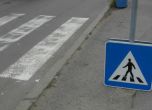 Дете и жена блъснати на пешеходни пътеки във Варна