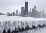 Над 1000 отменени полета в Чикаго заради сняг