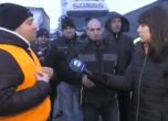 Гневни шофьори блокираха пътя за Дунав мост 2
