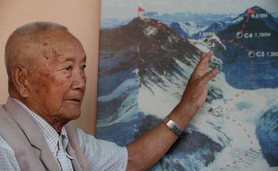 85-годишен мъж почина в опит да подобри рекорда за най-възрастен човек, изкачил Еверест