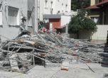 Строително скеле се срути в Благоевград, по чудо няма пострадали (снимки)